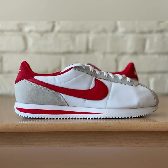 Nike ID Cortez 72’ Running Shoes FJ8890-905 White Red Retro Men Size 11.5 / 13W